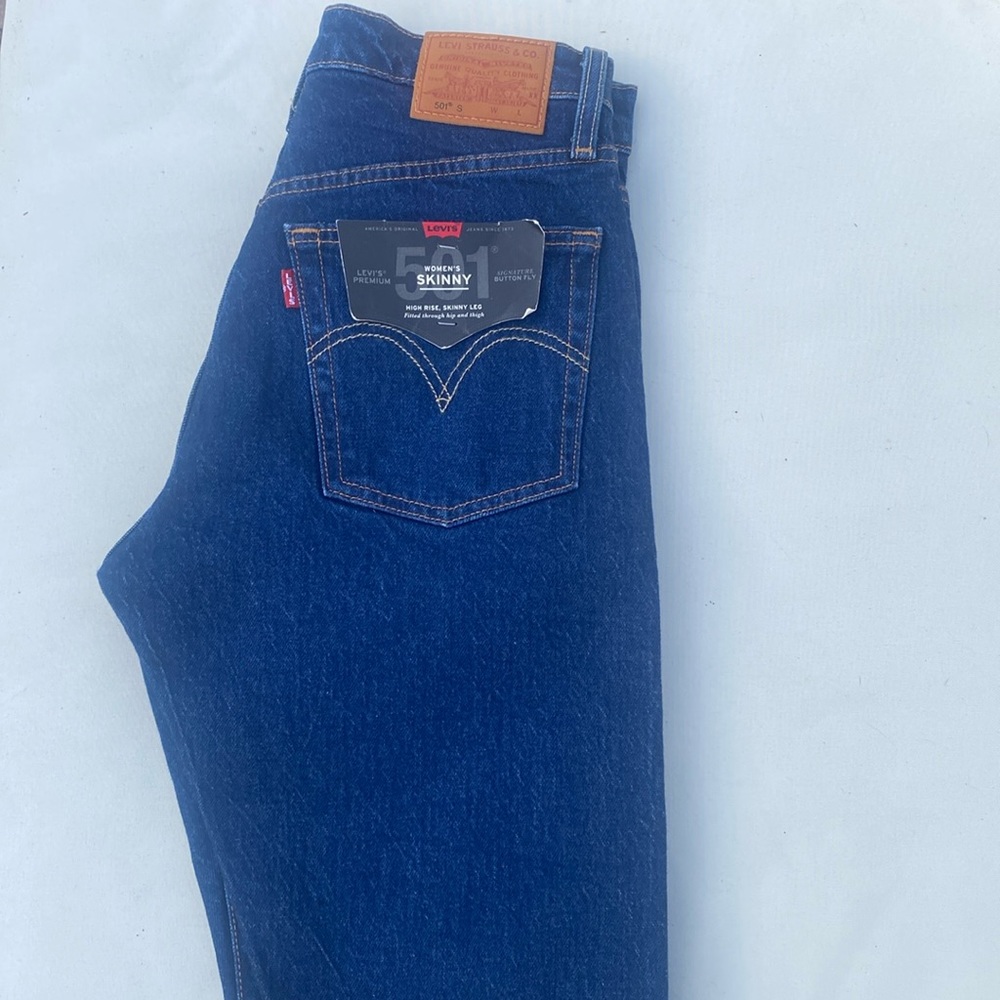 Levi’s High Rise Skinny Jeans